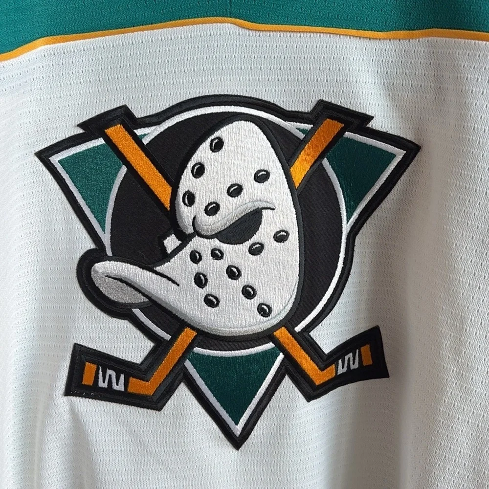 VTG Nike  Mighty Anaheim Ducks Men's Hockey Jersey Size LARGE